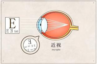 此刻在想什么？拜仁封闭训练结束后，媒体拍摄到图赫尔的身影